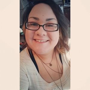 Meet your Posher, Deborah